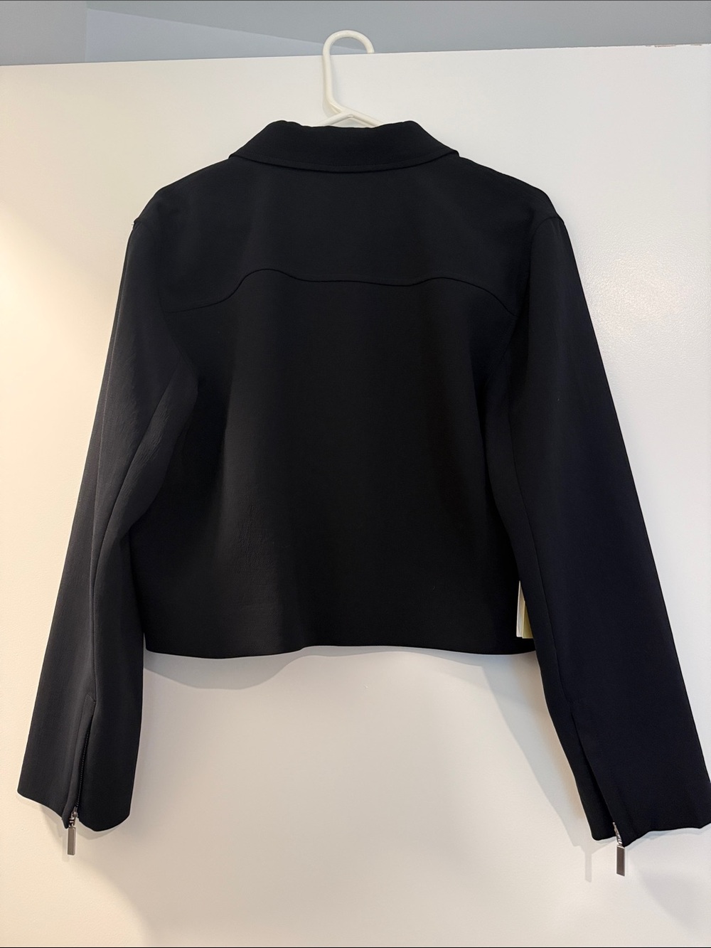 Wilfred Black Cropped Zip Blazer - Picture 3 of 3